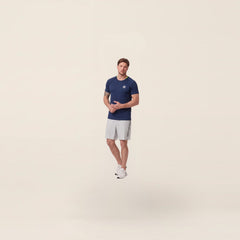 HOW T-Shirt (heren) Navy Blue gedragen