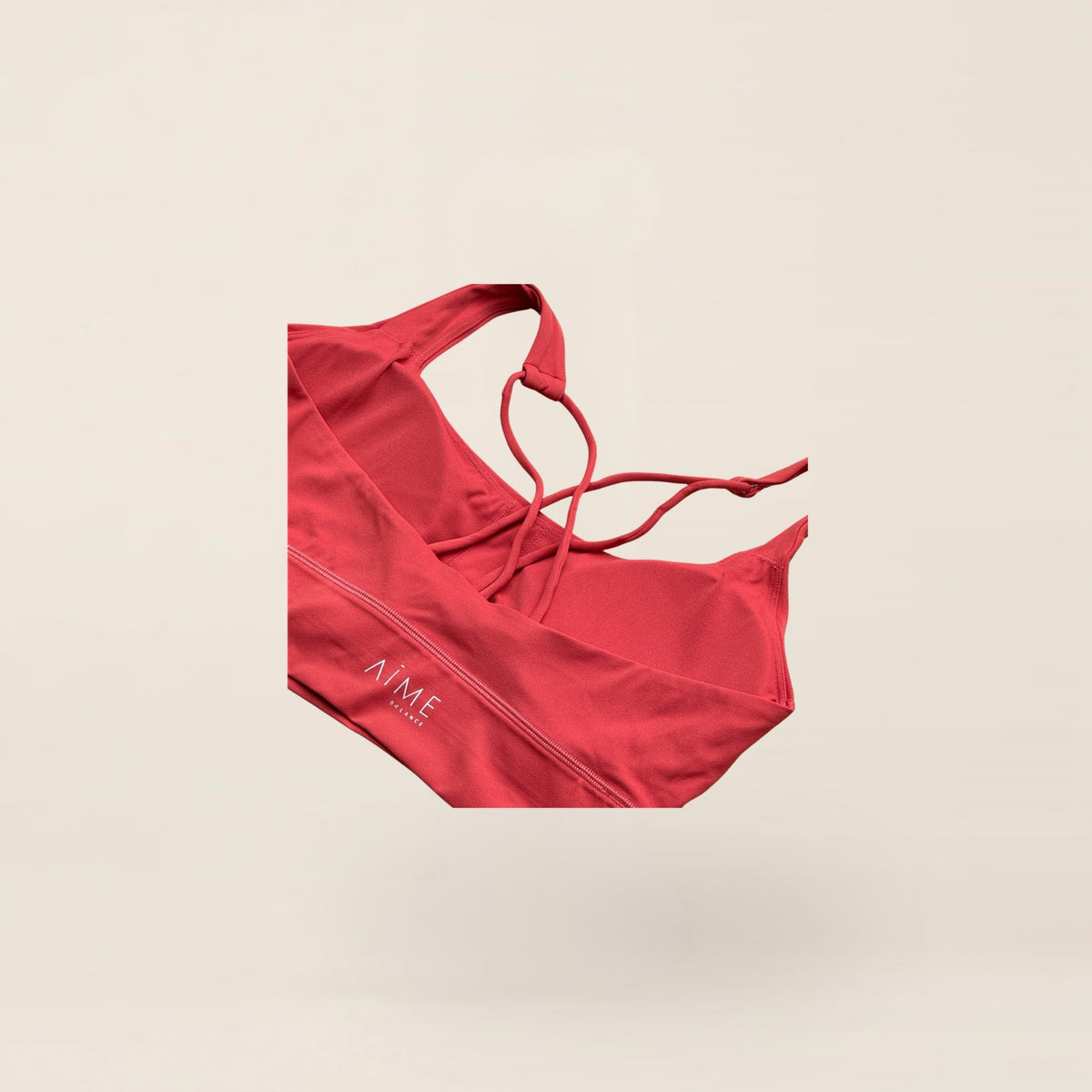 HOW x AIME Sportsbra Dessert Red detail
